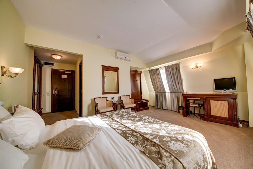 Atrium Ateneu Center 3* Bucarest