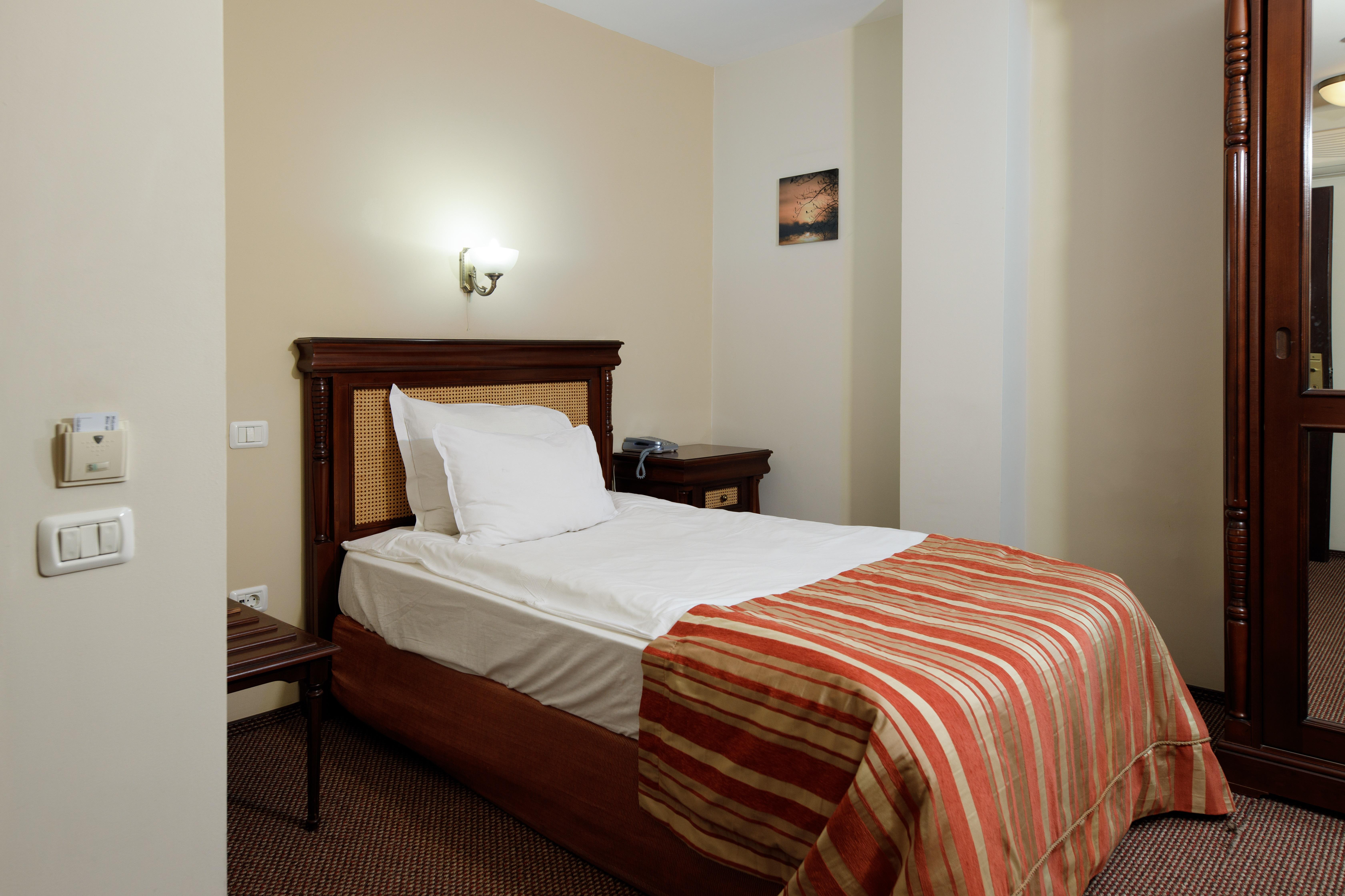 Hotel Atrium Ateneu Center 3*